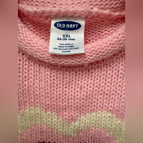 Old Navy Pink Chunky Red heart long sleeve sweater SIZE 2T 24-30 Months Vintage - Picture 5 of 6